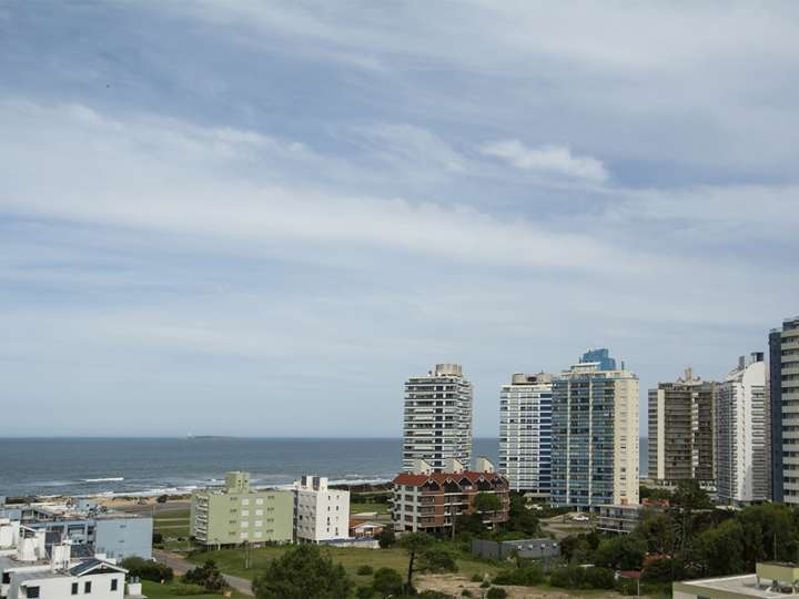 Apartamento en venta en Punta Del Este