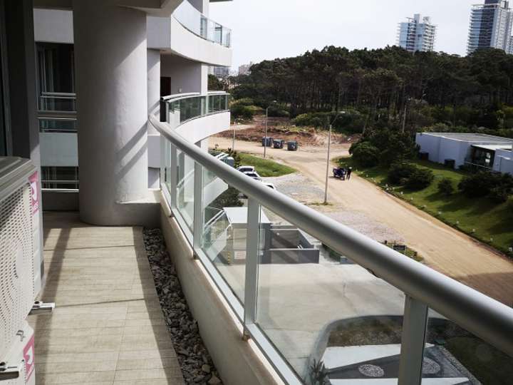 Apartamento en venta en Guanabara, Punta Del Este