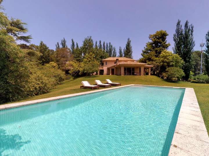 Casa en venta en Capri, Punta Del Este