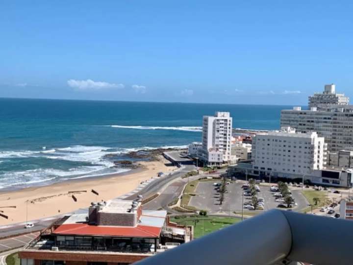 Apartamento en venta en Punta Del Este