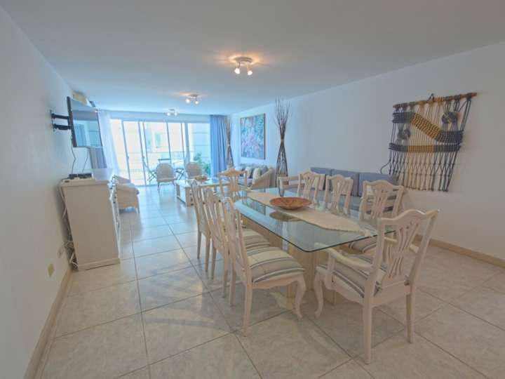 Apartamento en venta en Punta Del Este