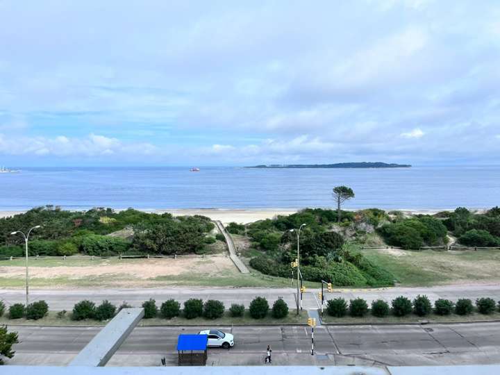 Apartamento en venta en Punta Del Este