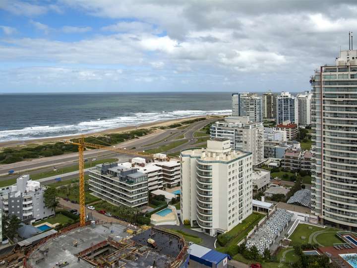 Apartamento en venta en Punta Del Este