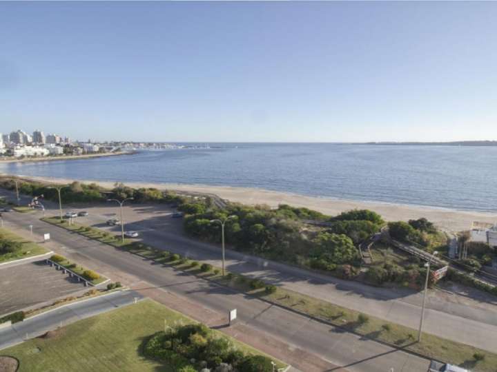 Apartamento en venta en Punta Del Este