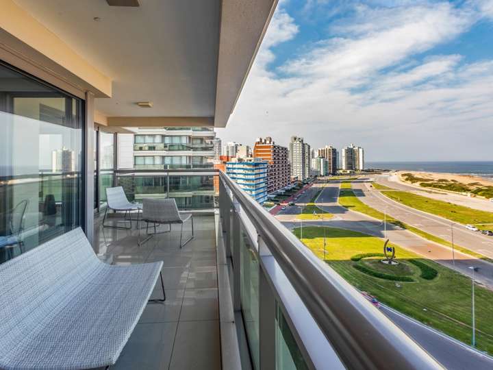 Apartamento en venta en Rambla General Artigas, Punta Del Este