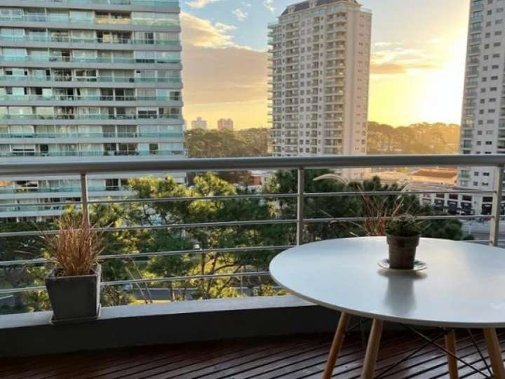 Apartamento en venta en Avenida Franklin Delano Roosevelt, Punta Del Este