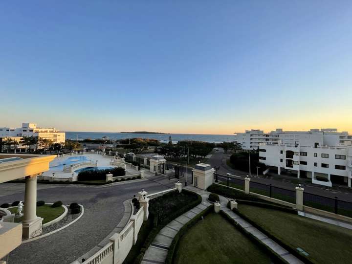 Apartamento en venta en Punta Del Este