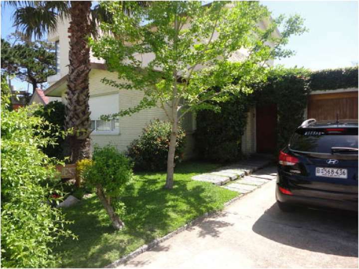 Casa en venta en Avenida Antonio Camacho, Maldonado