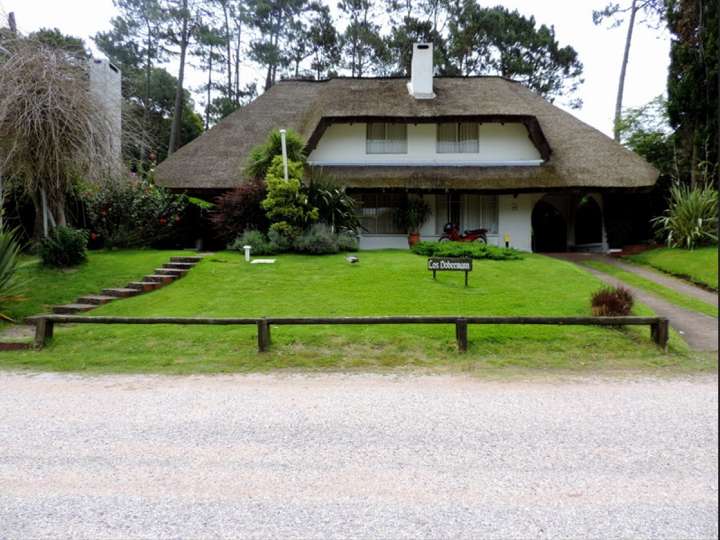 Casa en venta en Pinares, Maldonado