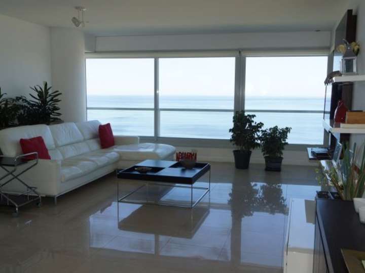 Apartamento en venta en Punta Del Este