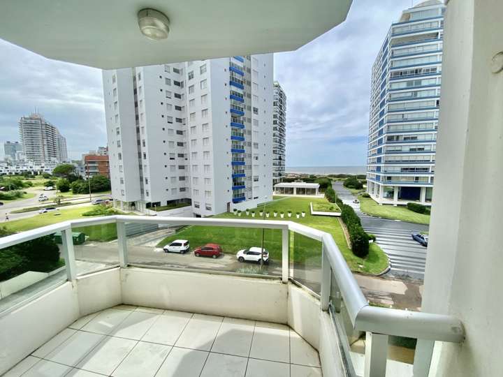 Apartamento en venta en Punta Del Este