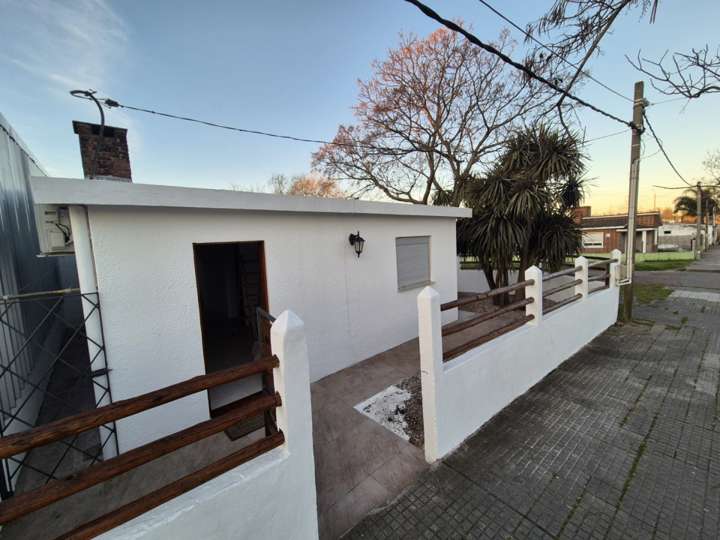 Casa en venta en Arturo Santana, Maldonado