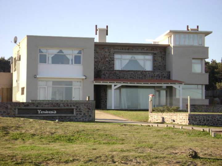 Casa en venta en Pinares, Maldonado