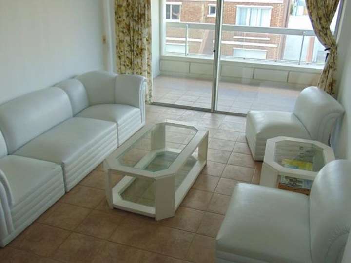 Apartamento en alquiler en Punta Del Este