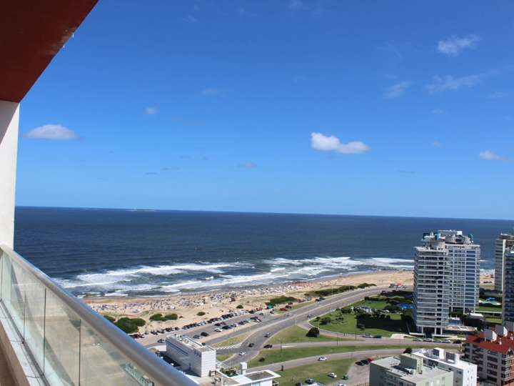 Apartamento en venta en Rambla Lorenzo Batlle, Punta Del Este