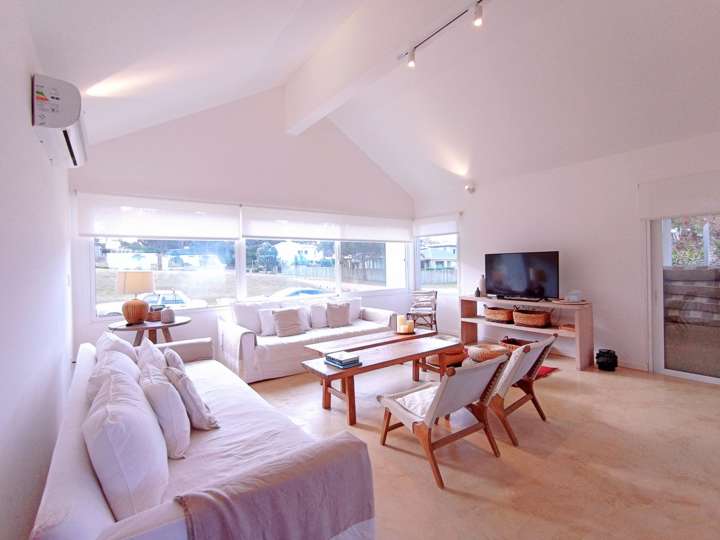 Casa en venta en La Pedrera, Maldonado