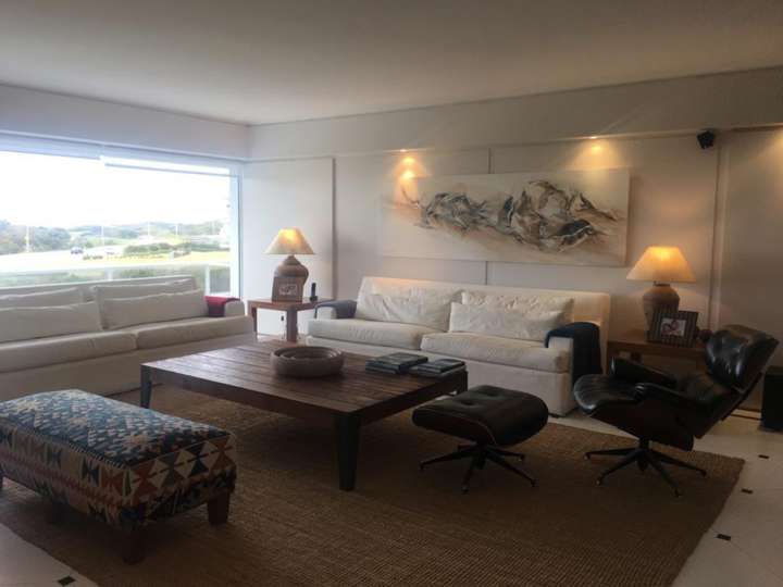 Apartamento en venta en Punta Del Este