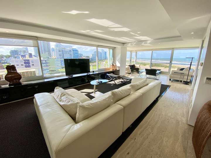 Apartamento en venta en Punta Del Este