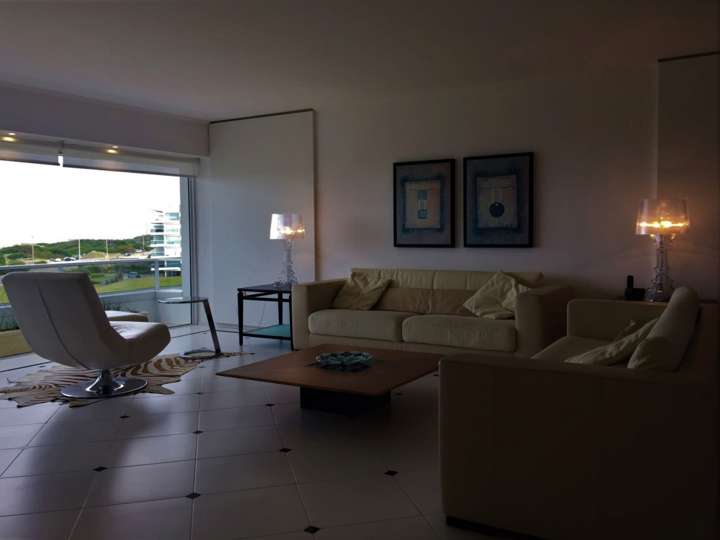 Apartamento en venta en Punta Del Este