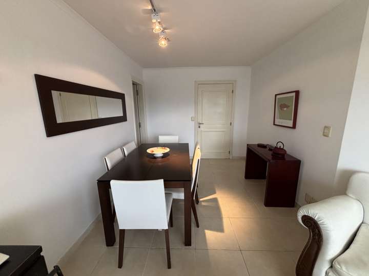 Apartamento en venta en Avenida Chiverta, Punta Del Este