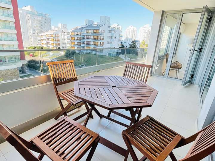 Apartamento en venta en Punta Del Este