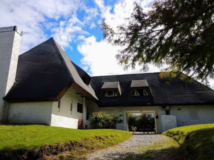 Casa en venta en Rambla General Artigas, Punta Del Este