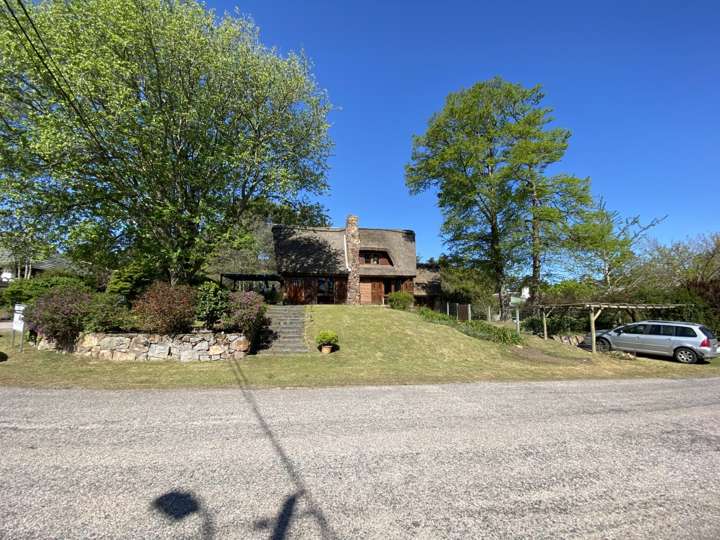 Casa en venta en Pinares, Maldonado