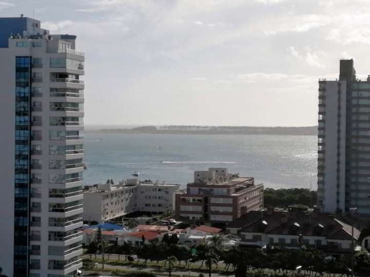 Apartamento en venta en Punta Del Este
