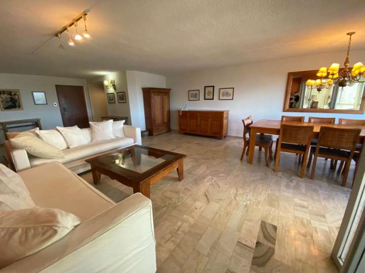 Apartamento en alquiler en Henry Dunant, Maldonado