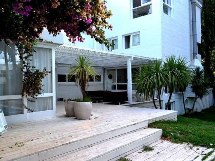 Casa en alquiler en Punta Del Este