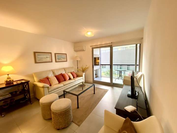 Apartamento en alquiler en Punta Del Este