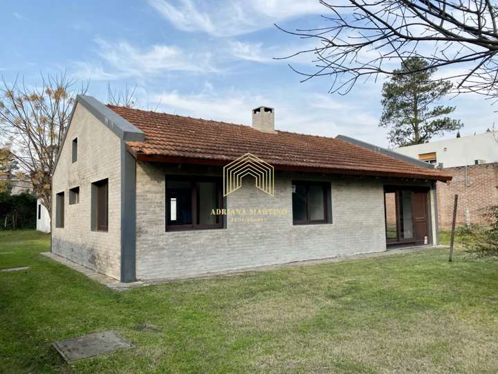 Casa en venta en Pinares, Maldonado