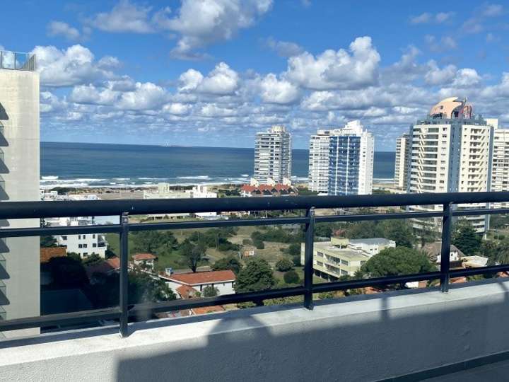 Apartamento en venta en Punta Del Este