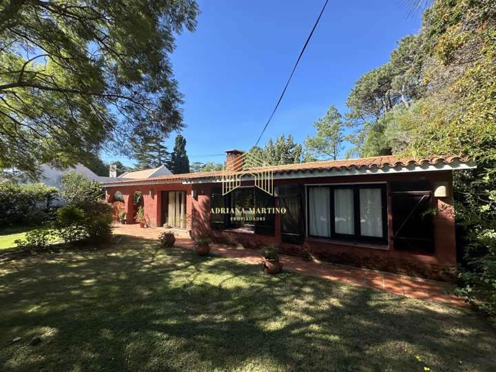 Casa en venta en Pinares, Maldonado