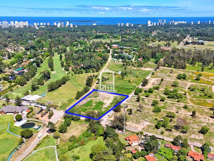 Terreno en venta en Avenida Louis Pasteur, Maldonado