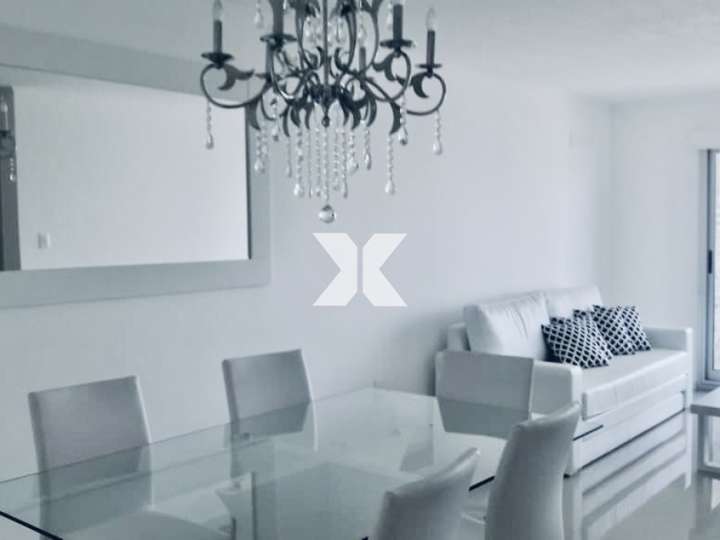 Apartamento en venta en Biarritz, Punta Del Este