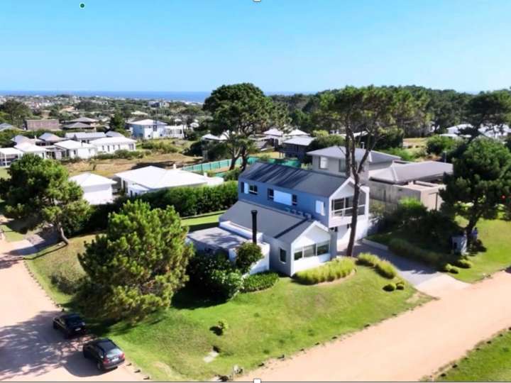 Casa en venta en Paseo del Lago, Maldonado