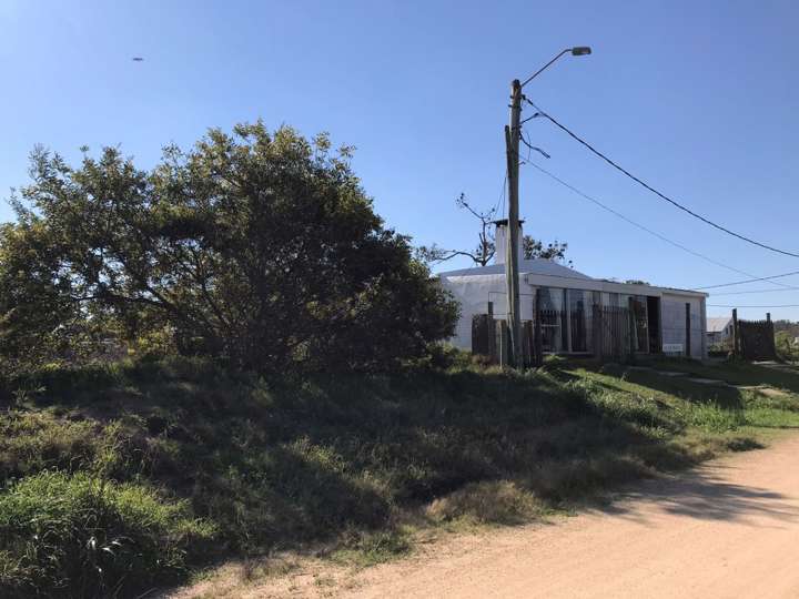 Terreno en venta en El Patacón, Buenos Aires