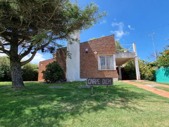 Casa en venta en Yacaré, Piriápolis