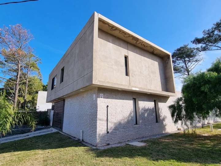 Casa en venta en Ñacurutú, Piriápolis