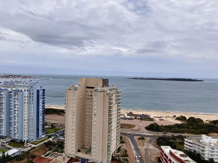 Apartamento en venta en Punta Del Este