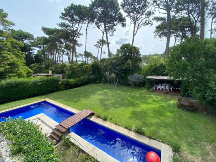Casa en venta en Dunkerque, Punta Del Este