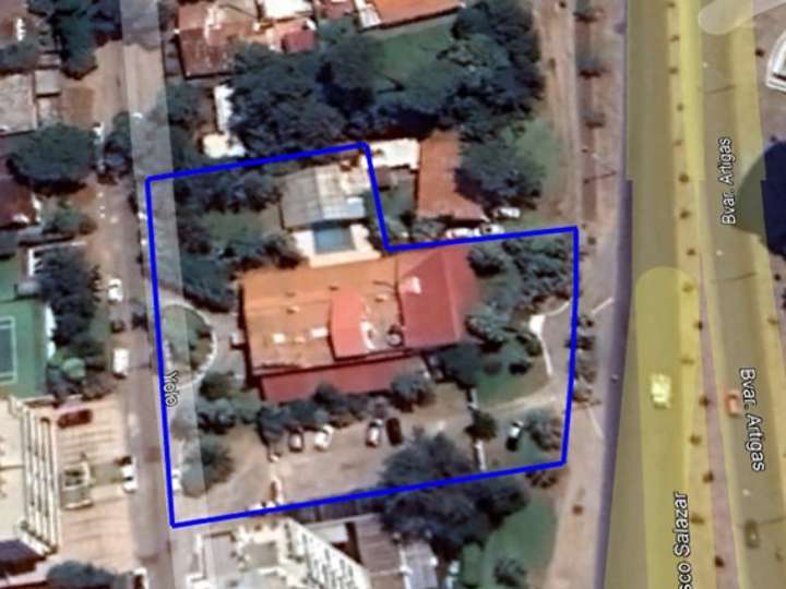 Terreno en venta en Punta Del Este