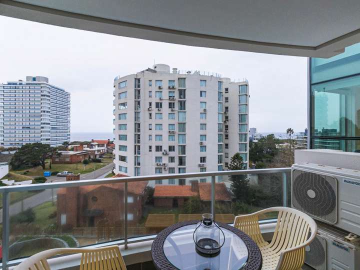 Apartamento en venta en Juana de América, Punta Del Este