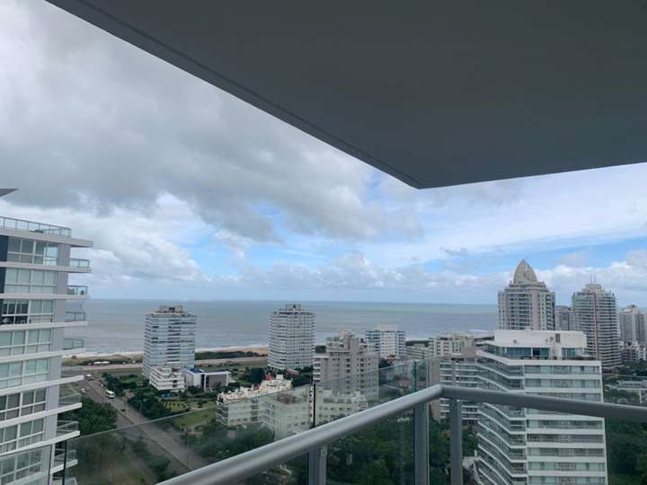 Apartamento en venta en Punta Del Este