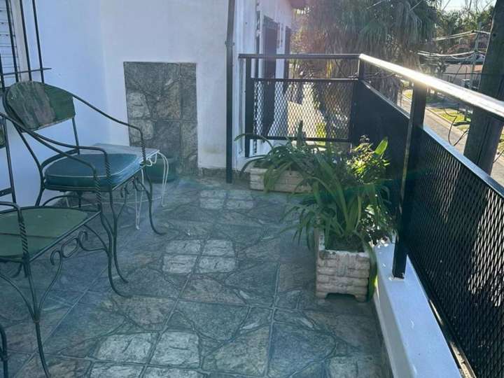 Departamento en alquiler en Albeniz, Hurlingham