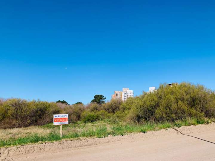 Terreno en venta en Los Zorzales, Buenos Aires
