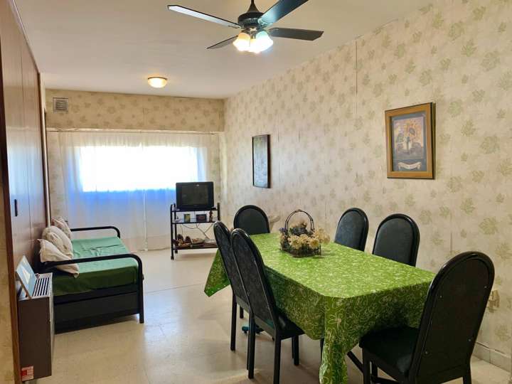 Departamento en venta en Esteban Dufaur, Buenos Aires