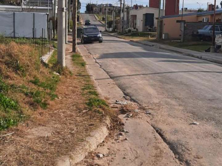 Terreno en venta en 33 Orientales, 450, Victoria