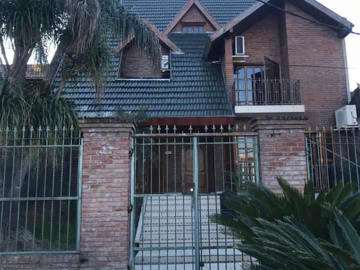 Casa en venta en General Mariano Necochea, 1079, Hurlingham